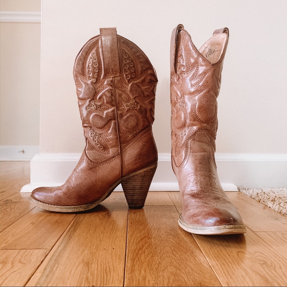 Very Volatile Studded Nightbloom Cowgirl Boots